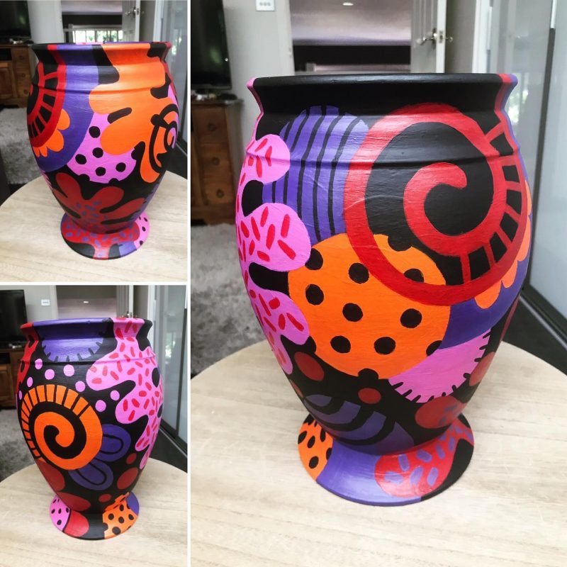 Painted urn by Tazi